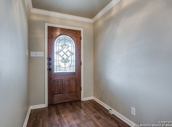 4th image of 10803 Bridle View Dr