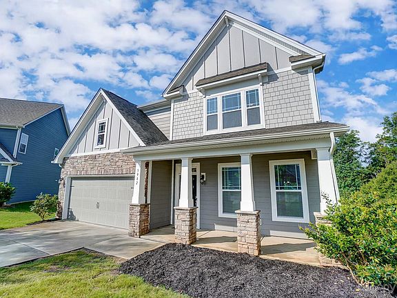 2nd image of 3982 Lake Breeze Dr