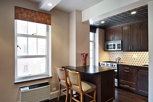 Sold by Town Residential | media 2