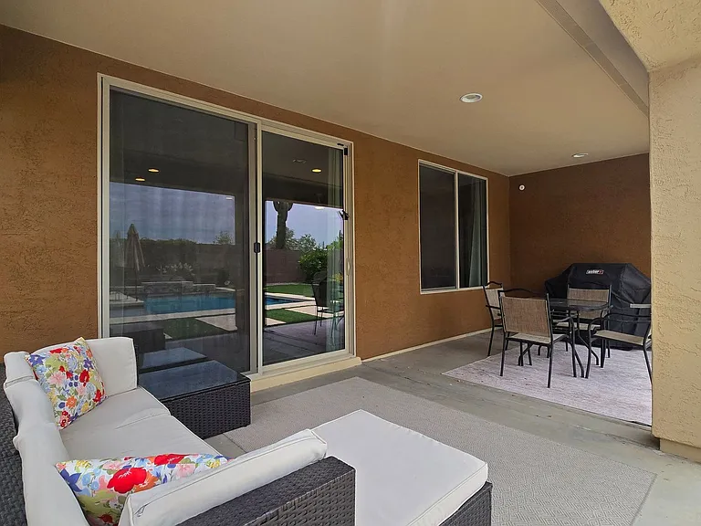26770 N 71st Dr — Photo 38