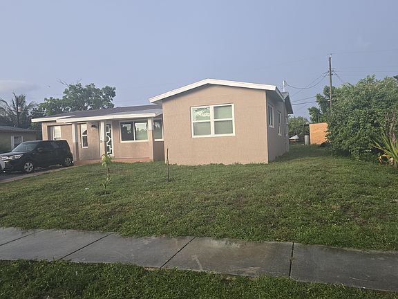 2nd image of 1460 NW 1st St