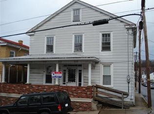 214 N 2nd St, Minersville, PA 17954