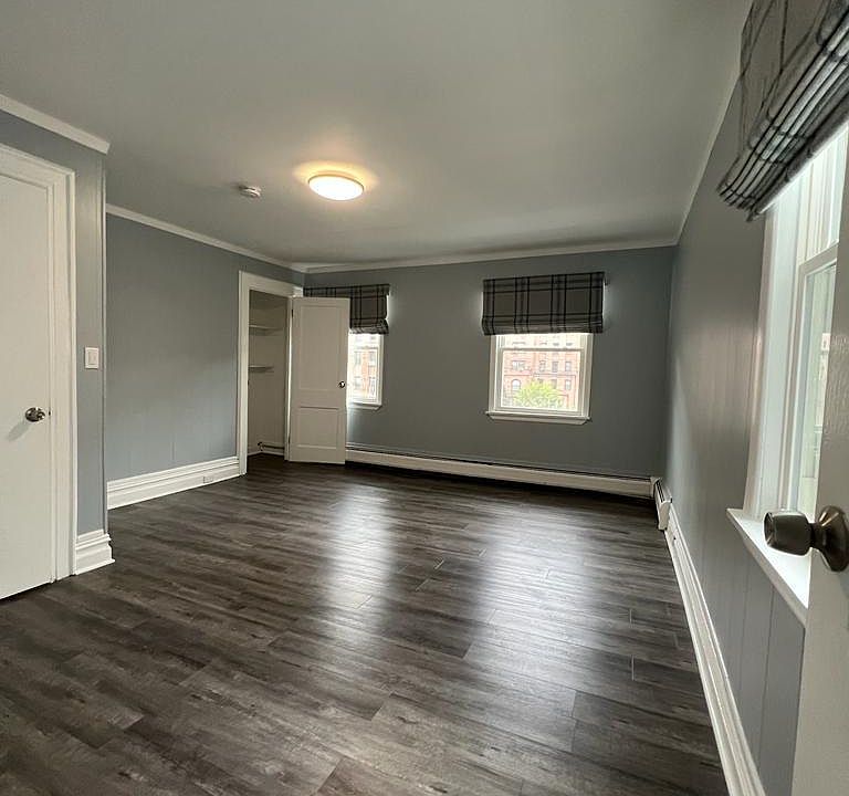 2nd image of 42 N Central Ave #2B