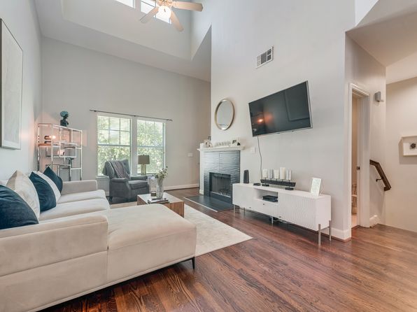 4904 Live Oak St APT 302