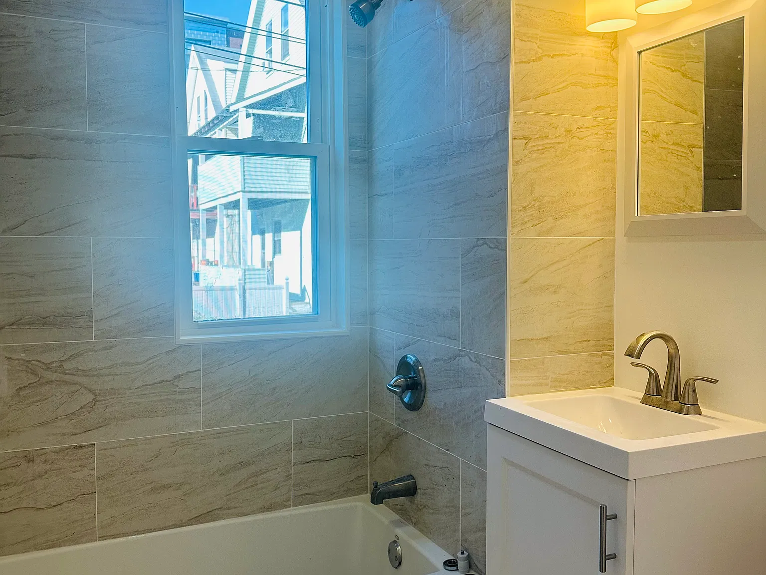 4 bed, 1350 sqft, $3,500 — Photo 3