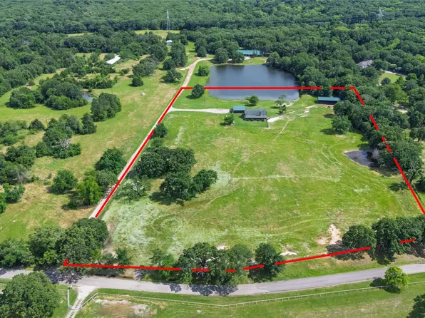 2761 County Road 3514, Lone Oak, TX 75402
