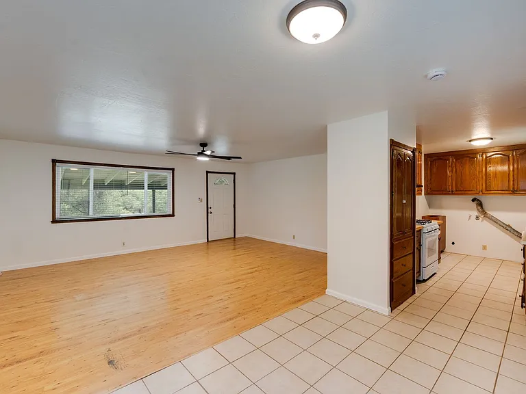 1019 Mount Aukum Ct — Photo 9