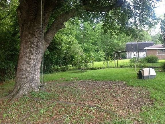 3rd image of 107 Shady Ln
