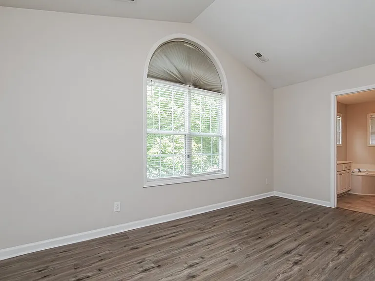 5123 Rina Ct — Photo 10
