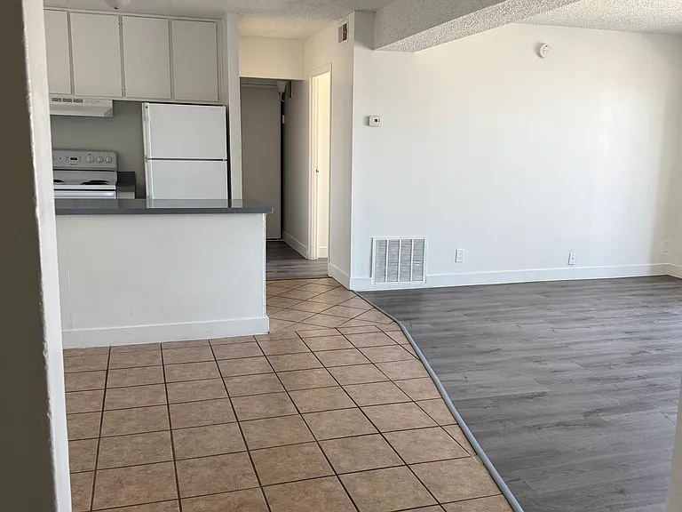 3830 University Center Dr #2 — Photo 15