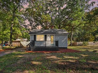 2826 Debaker Rd, Muskegon, MI 49444