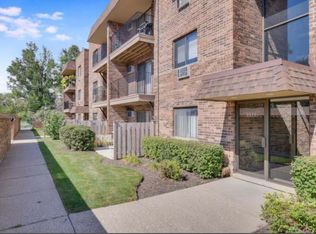 3515 Central Rd APT 103, Glenview, IL 60025