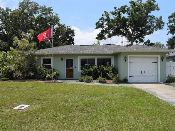 1665 Grove St, Clearwater, FL 33755