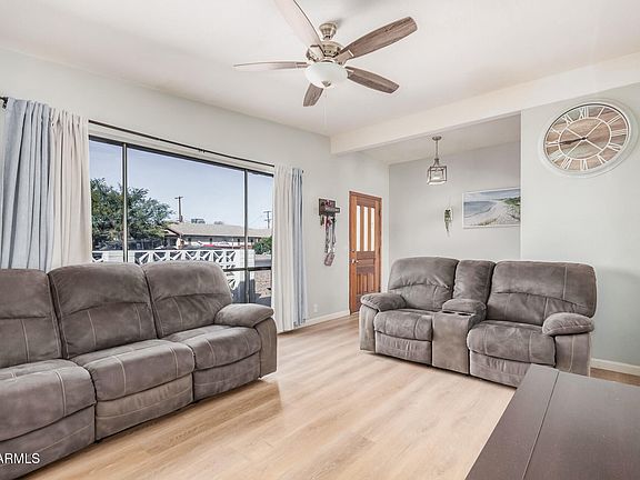 2nd image of 2253 E BRAMBLE Avenue
