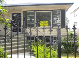 2461 W 45th Pl, Chicago, IL 60632