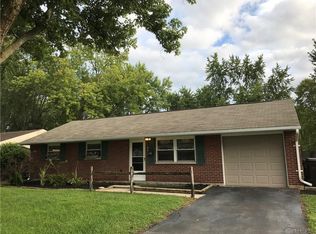 421 San Bernardino Trl, Englewood, OH