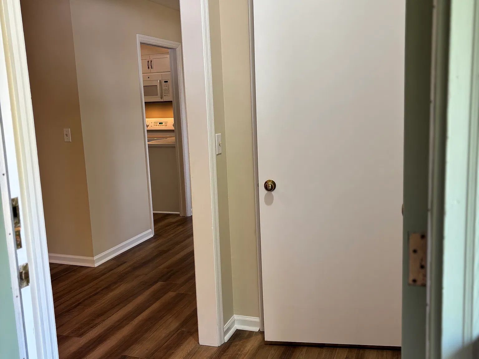 2 bed, 1175 sqft, $1,500 — Photo 3