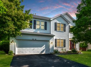 2030 Ione Ln, Aurora, IL 60503