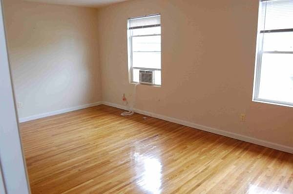 1st image of 2240 38th St