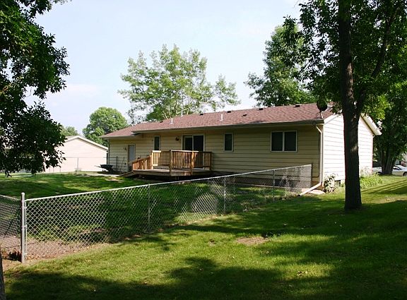 4th image of 2205 Lakepark Pl