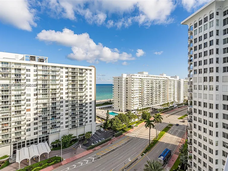 5700 Collins Ave #15D — Photo 21