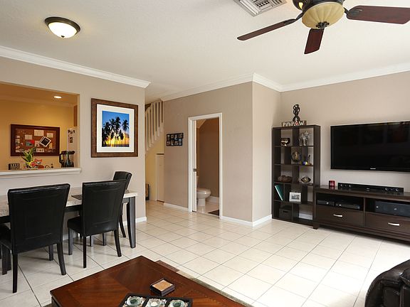 4th image of 9080 NW 54th St