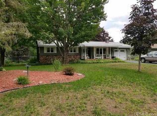 360 N River Dr, Gwinn, MI 49841