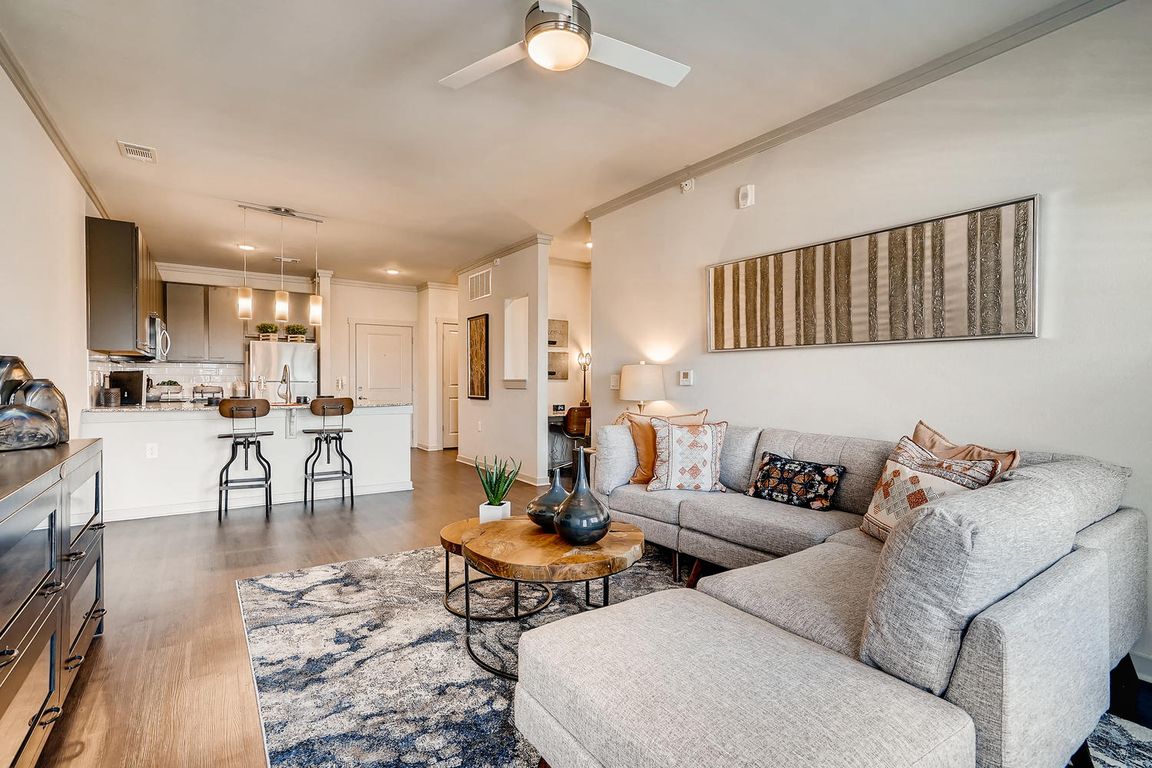 Caliber at Cornerstar | Aurora, CO Apartments