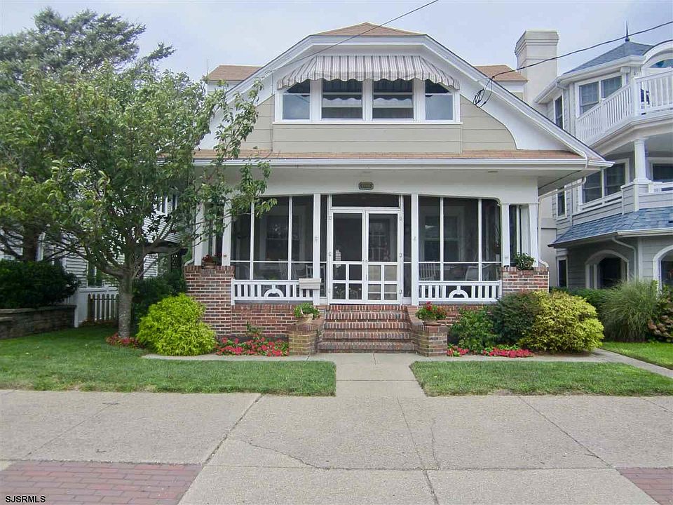 1st image of 2708 Wesley Ave