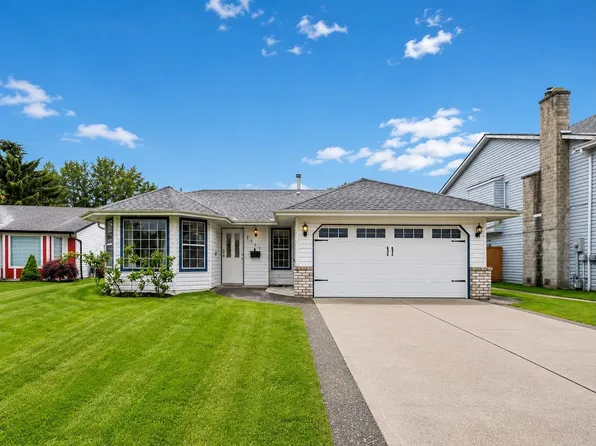 2717 Dehavilland Ct, Abbotsford, BC V2T 5L3