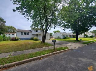 793 Linden Rd, Toms River, NJ 08753