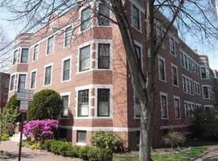 122 Neal St APT 2N, Portland, ME 04102