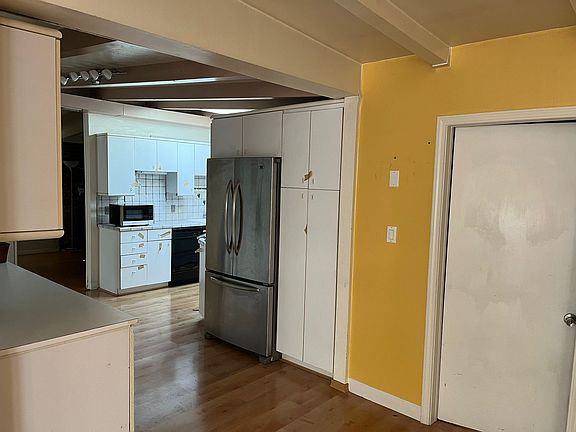 4th image of 3538 Shafer Dr