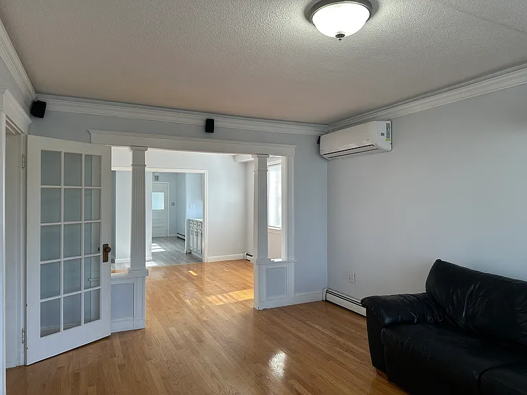 376 Riverside Ave #1 — Photo 11