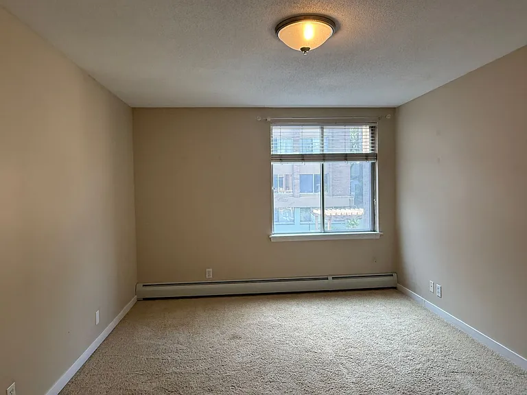 1770 Bryant Ave S #217 — Photo 16