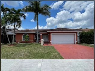 14755 SW 175th St, Miami, FL 33187