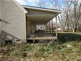 2nd image of 1214 Hart Rd