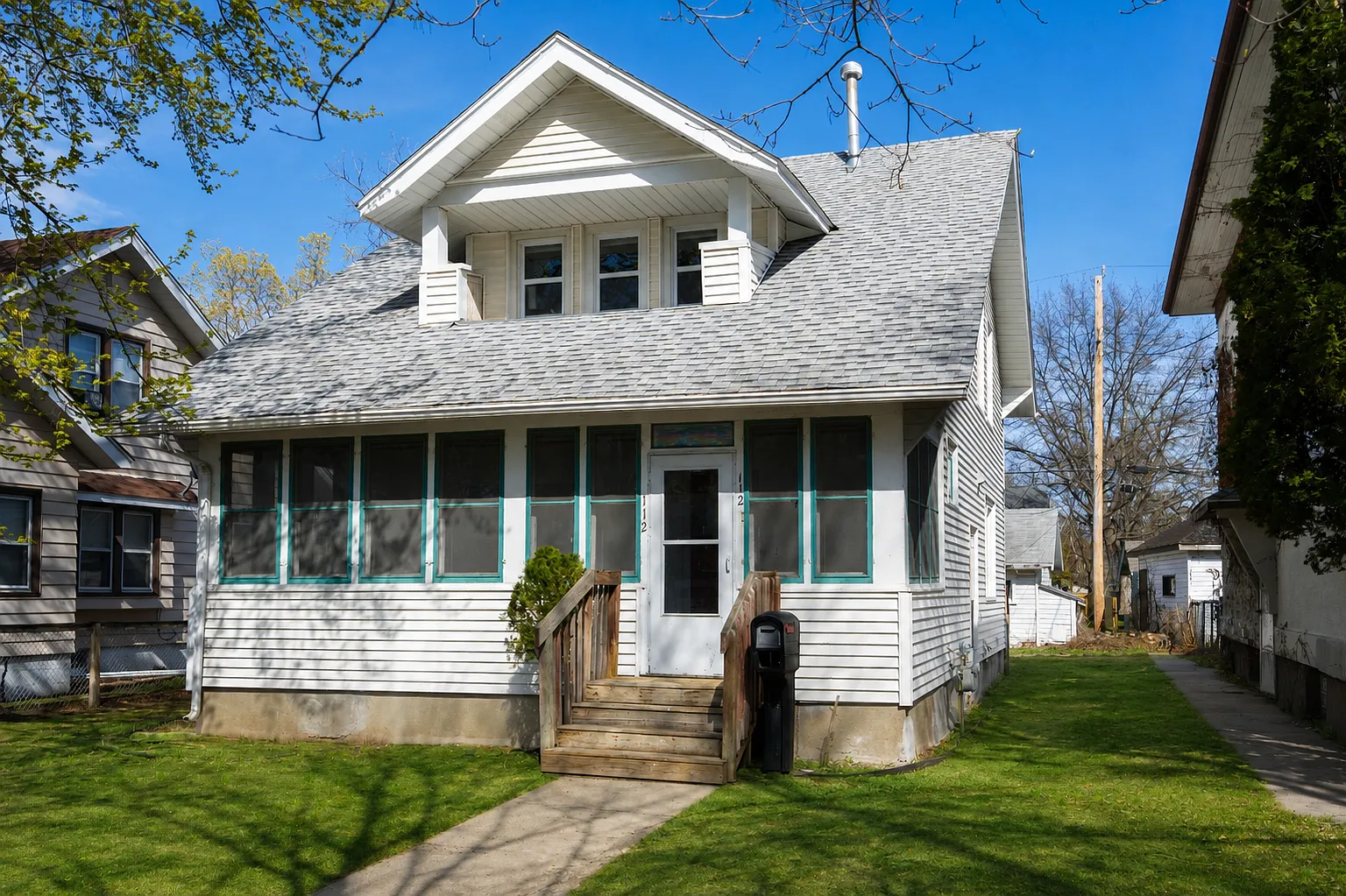 3 bed, 1917 sqft, $1,800 — Photo 4