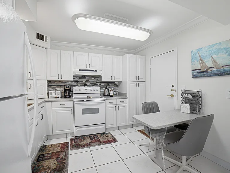 3450 S Ocean Blvd #418 — Photo 17