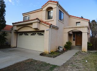1049 Burnham Dr, Pittsburg, CA