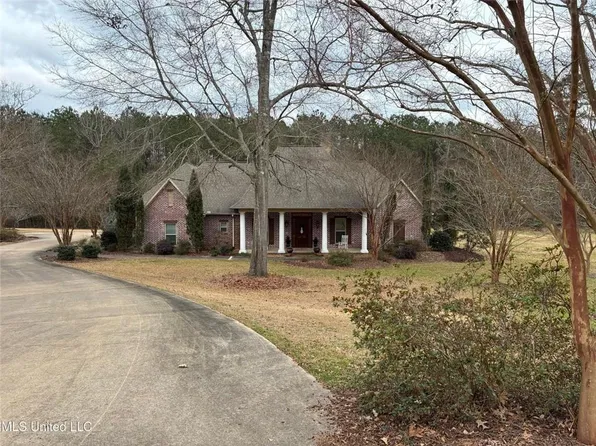 73 Eola Trl NE, Brookhaven, MS 39601