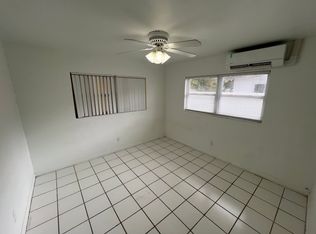 4365 Golden Gate Pkwy #C, Naples, FL 34116