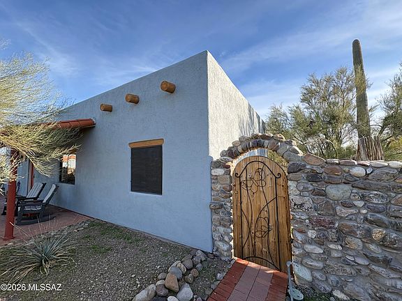 4th image of 13191 N Red Hill Rd