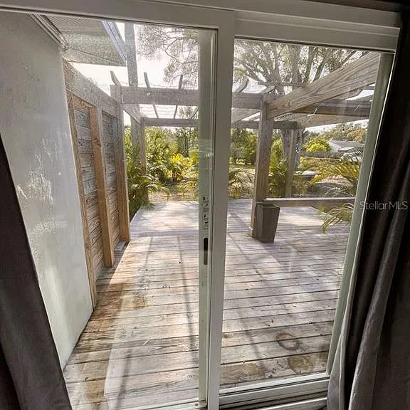 1277 Seminole St — Photo 7