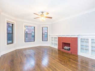 1445 W Balmoral Ave APT 3S, Chicago, IL 60640