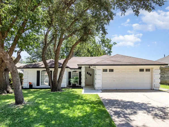 6503 Tempest Dr, Arlington, TX 76001