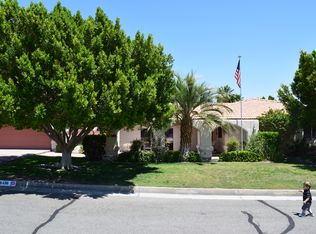 68436 Moonlight Dr, Cathedral City, CA 92234