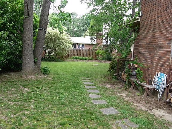 4th image of 125 Northside Dr