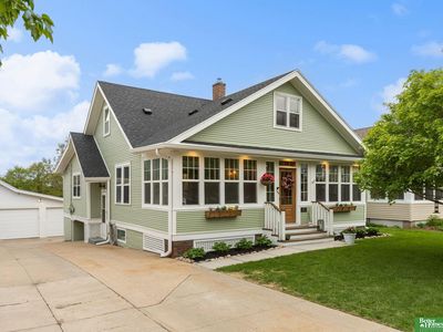 4657 Woolworth Ave, Omaha, NE, 68106