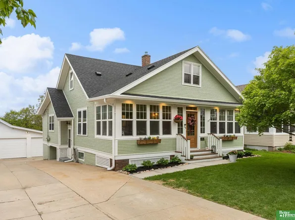 4657 Woolworth Ave, Omaha, NE 68106